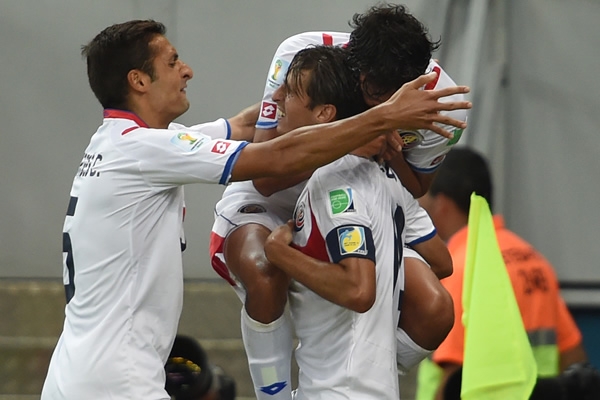 Los Ticos festejaron su medio boleto que tenían hasta el momento a Cuartos.