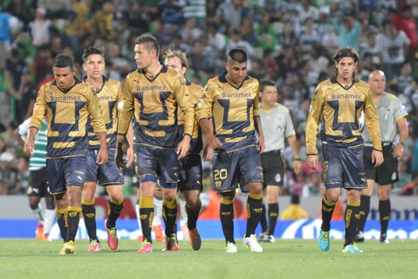 Los universitarios dejaron escapar la ventaja en la primera mitad.