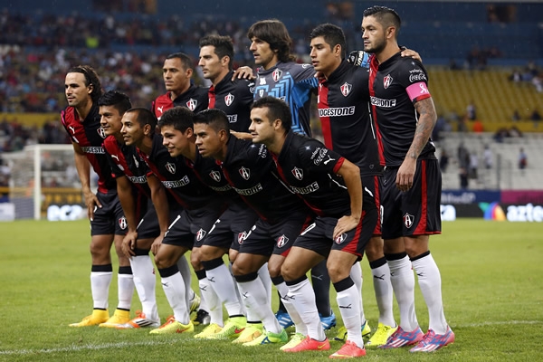 Los Zorros llevan un paso importante.