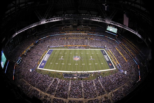 El Lucas Oil Stadium presentó un lleno absoluto.