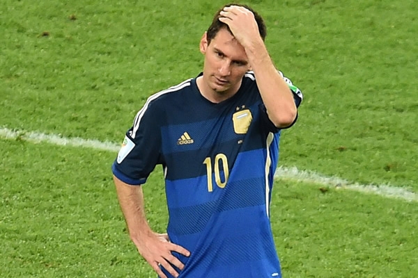 Messi no logró ser el héroe de Argentina.