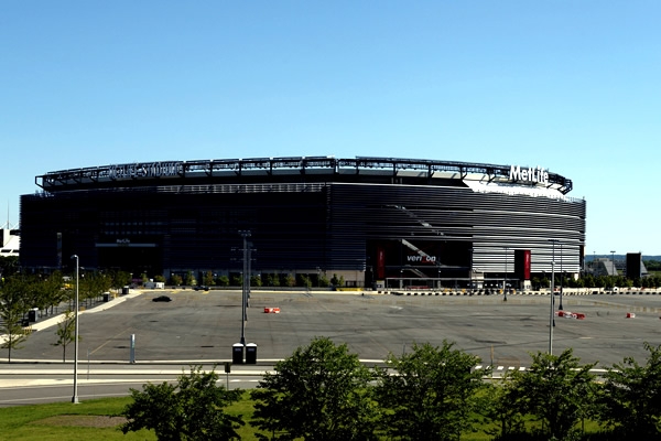 El Metlife está listo, pero sin gente a media hora de comenzar.