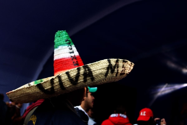 México quiere hacerse sentir en el Azteca.
