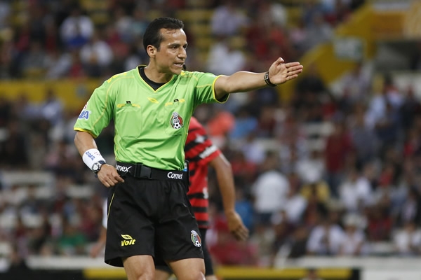 Miguel Ángel Flores