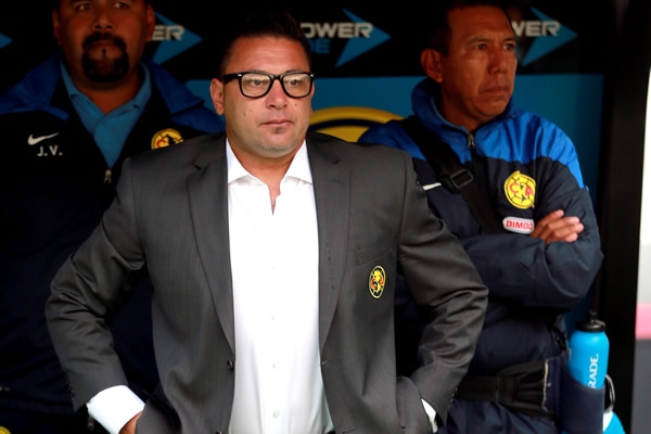 Mohamed espera ganar otro Clásico, ahora ante Cruz Azul.