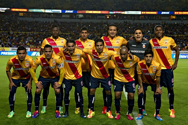Morelia manda a Zamorano y a Zárate desde el inicio.