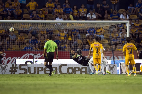 Morelia marcó y terminó con las esperanzas de Tigres.