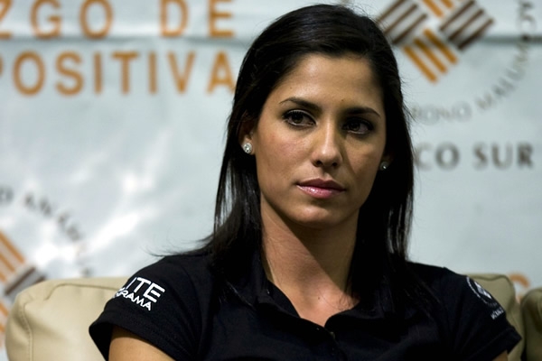 Nuria Diosdado no se queda atrás para nada.