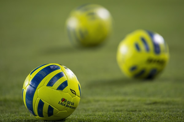 Pachuca recibió al América en la cancha del Hidalgo.