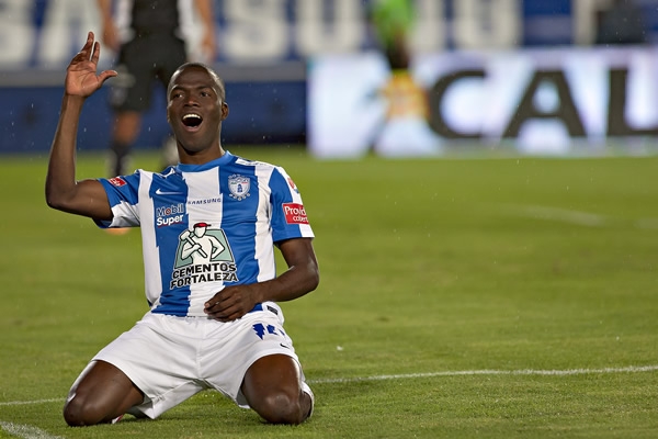 Pachuca ya gana 2-0, Monterrey no reacciona.