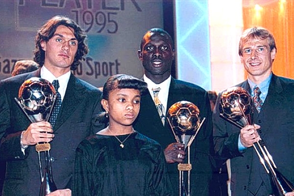 Paolo Maldini, George Weah y Juergen Klinsmann ganaron el Balón de Oro en 1995.