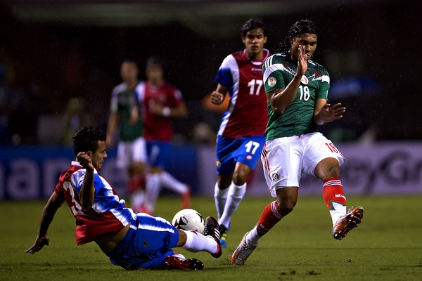Peña tuvo la segunda, no quiso tirar de larga distancia.