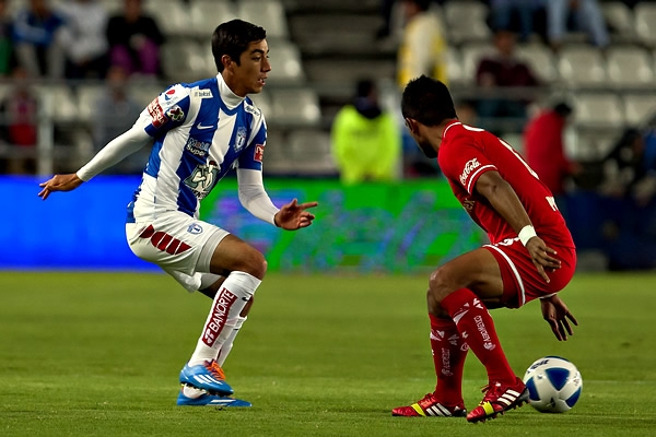 Pizarro traza centros letales pero sigue el cero a cero.