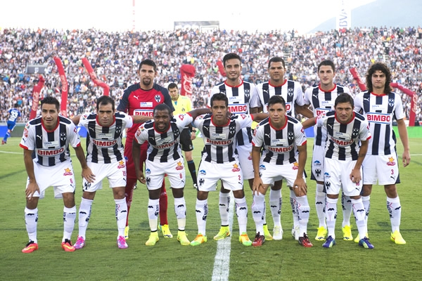Rayados saltó con este cuadro a la grama del Estadio Tecnológico.