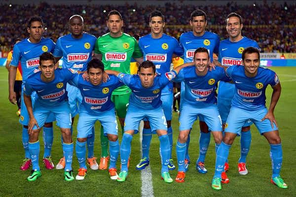 Rey vuelve a la titularidad, Andrade recibe la oportunidad.