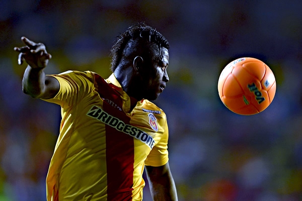 Riascos no ha estado fino en la delantera. Monarcas no llega.