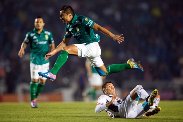 Ríspidas jugadas se vivieron de principio a fin en el Tecnológico.