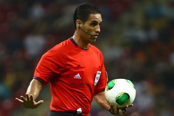 Roberto García Orozco fue el árbitro del partido.