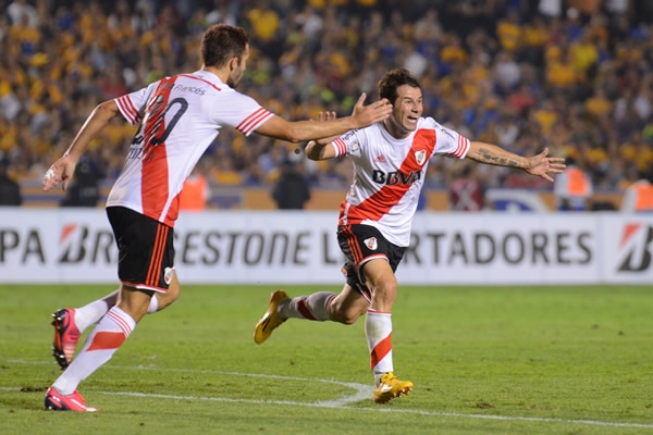Rodrigo Mora rescató el empate para los argentinos.