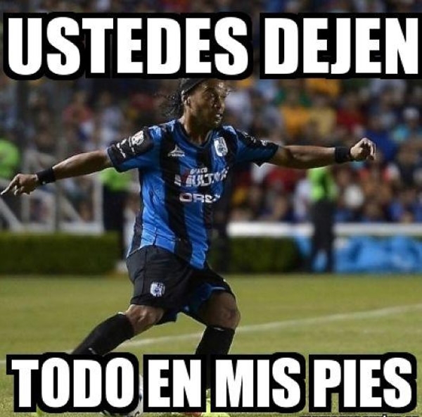 Ronaldinho debutó en la Copa MX. (@160214qro)