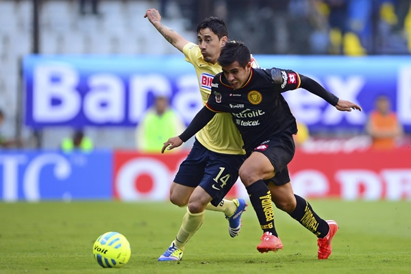 Sambueza generó peligro pero no logró concretar.