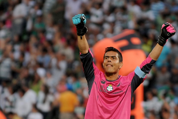 Santos empató a dos en la segunda mitad.