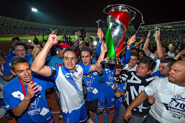 Se retiró como futbolista como Campeón de Copa MX C2015.