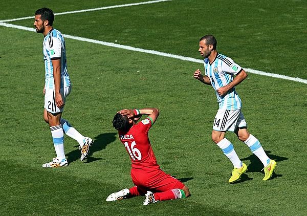 El seleccionado iraní desperdició una clara frente al marco.