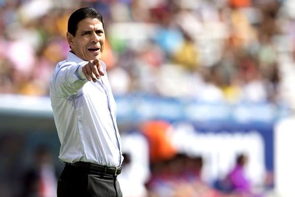 Sosa pidió a sus jugadores que se ordenaran..