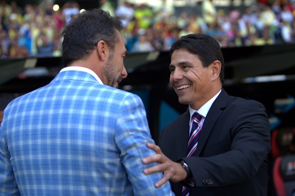 Sosa y Matosas intercambiaron saludos.