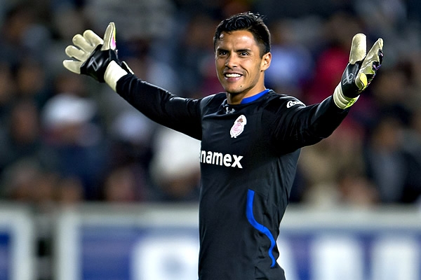 Talavera celebró el tanto de Velázquez.