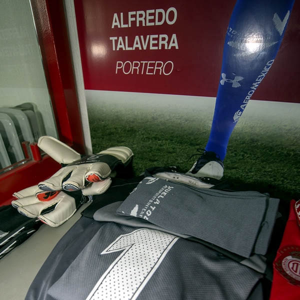 Talavera irá de titular ante La Máquina.
