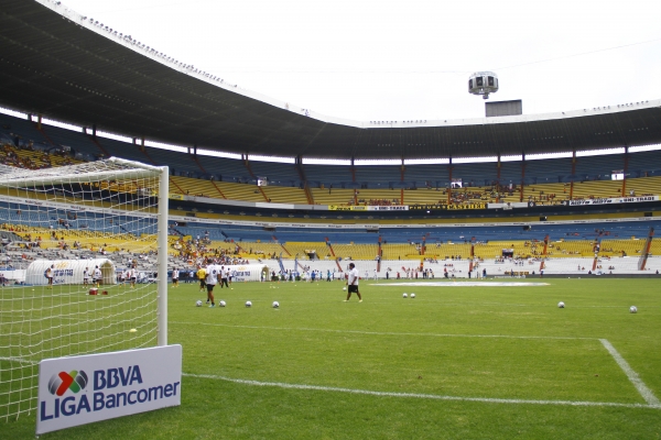 Todo listo en el Jalisco para la presentación de la UdeG ante su público.