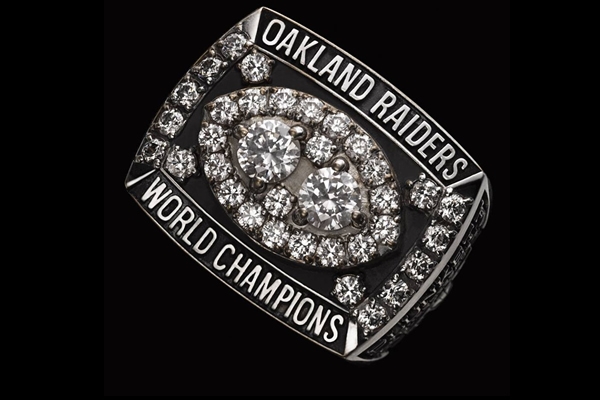 Todos los anillos de Campeón del Super Bowl.