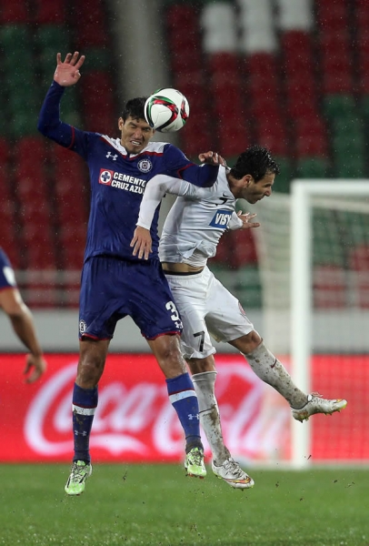 Una tromba cayó en Marruecos durante el partido de Cruz Azul.