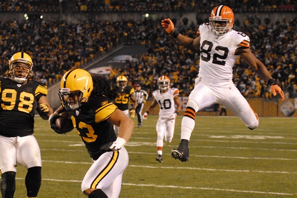 Una de las tantas intercepciones de Troy Polamalu.