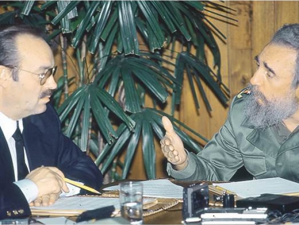 Vázquez Raña fue reconocido como un empresario cercano a los políticos.