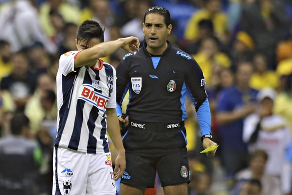 Velarde tuvo desatenciones que pudieron ser letales.