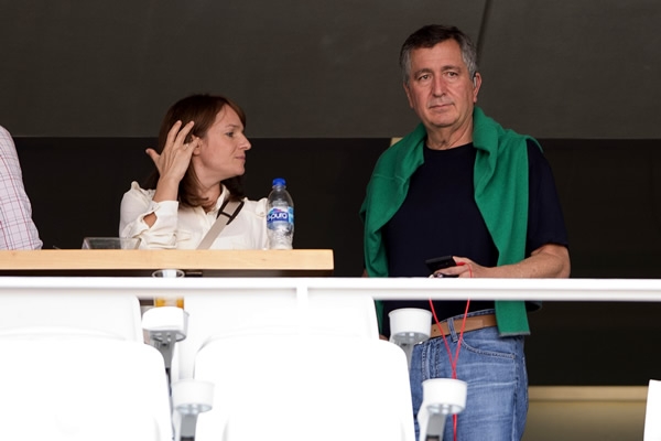 Vergara estuvo presente en el Clásico Tapatío.