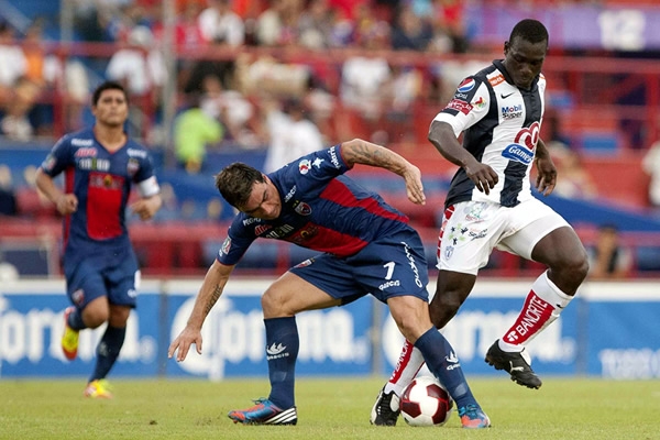 Al final los dos equipos se conformaron con repartirse los puntos.