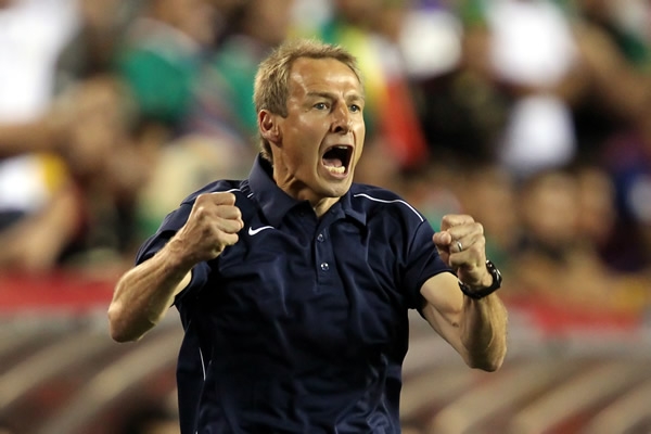 Al minuto 74, Klinsmann gritó el gol del empate.