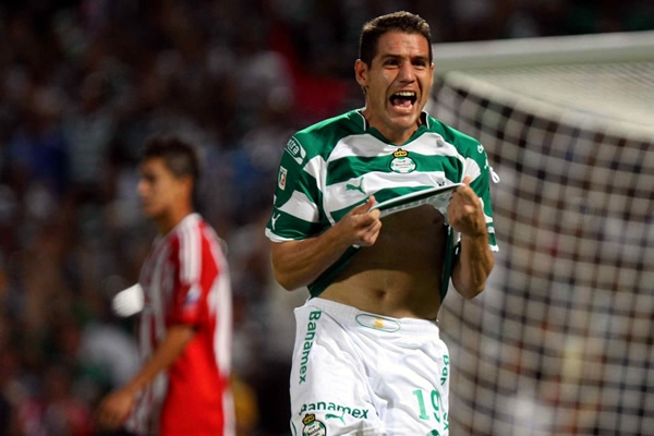 Al minuto 51, Rafael Figueroa adelantó a Santos.