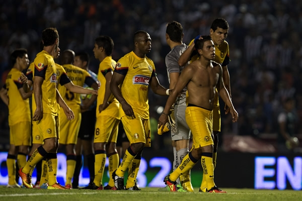 Amarga primera mitad de los capitalinos, se van en desventaja.