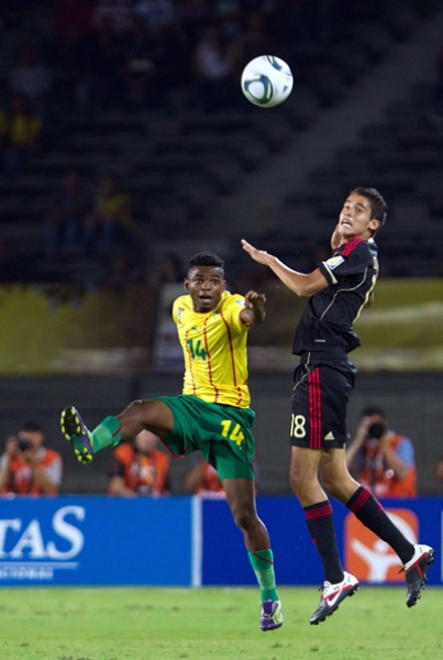 El americanista, Diego Reyes jugó de defensa central.