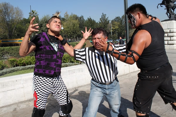 Apuesta pendiente entre Eterno y Demoledor.