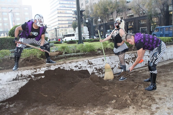 Apuesta pendiente entre Eterno y Demoledor.