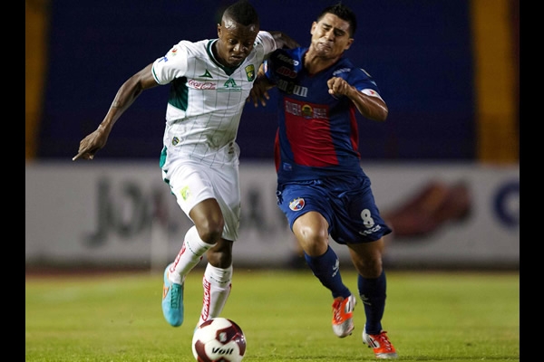 Atlante-León.