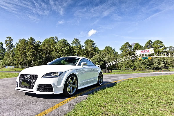 audi TT-8