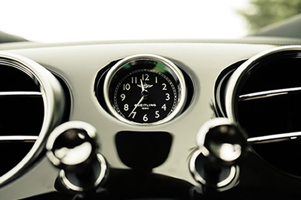 Bentley GT V8.