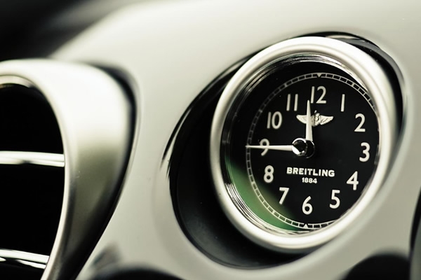 Bentley GT V8.